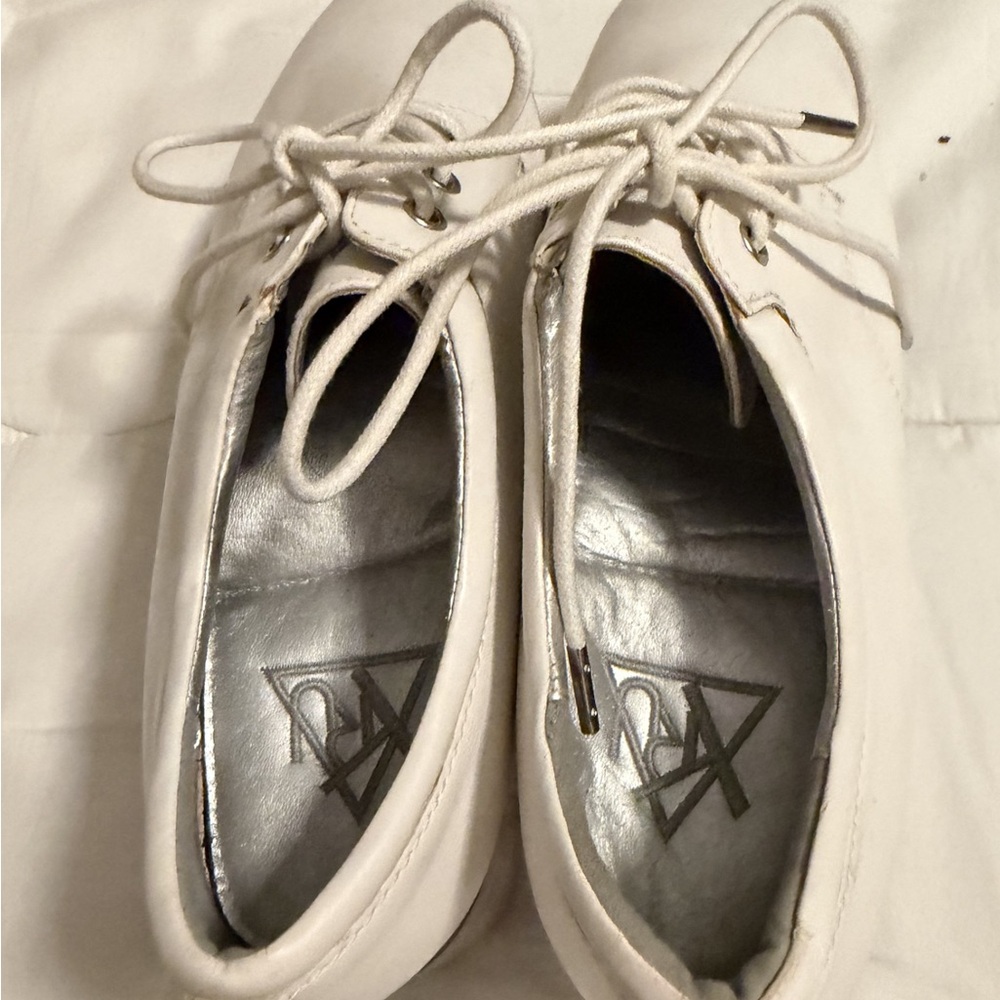 White YRU Qloud 2091 hollow platform shoe - sz 9 - Picture 5 of 6